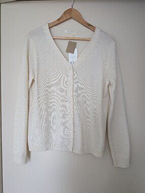 WoolOvers V Neck Cardigan Cashmere and Merino Size M Cream